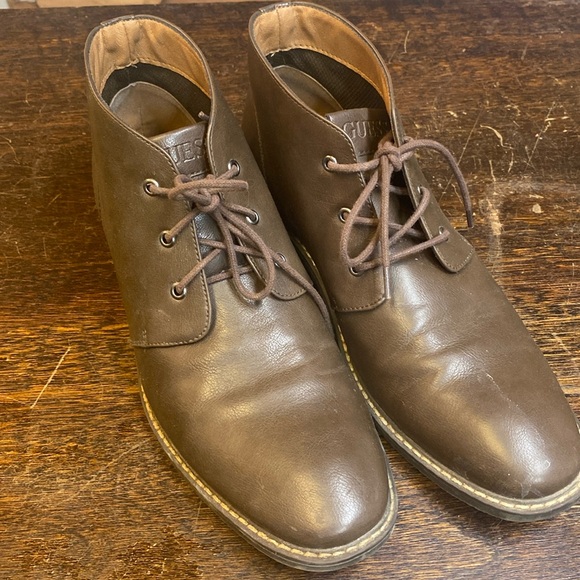 Men’s Guess boots 🥾 - Picture 1 of 4